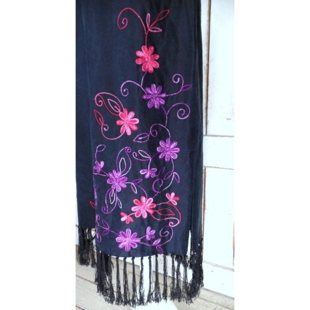 Black silk embroidered floral tassel fringe maxi skirt - Picture 3 of 5